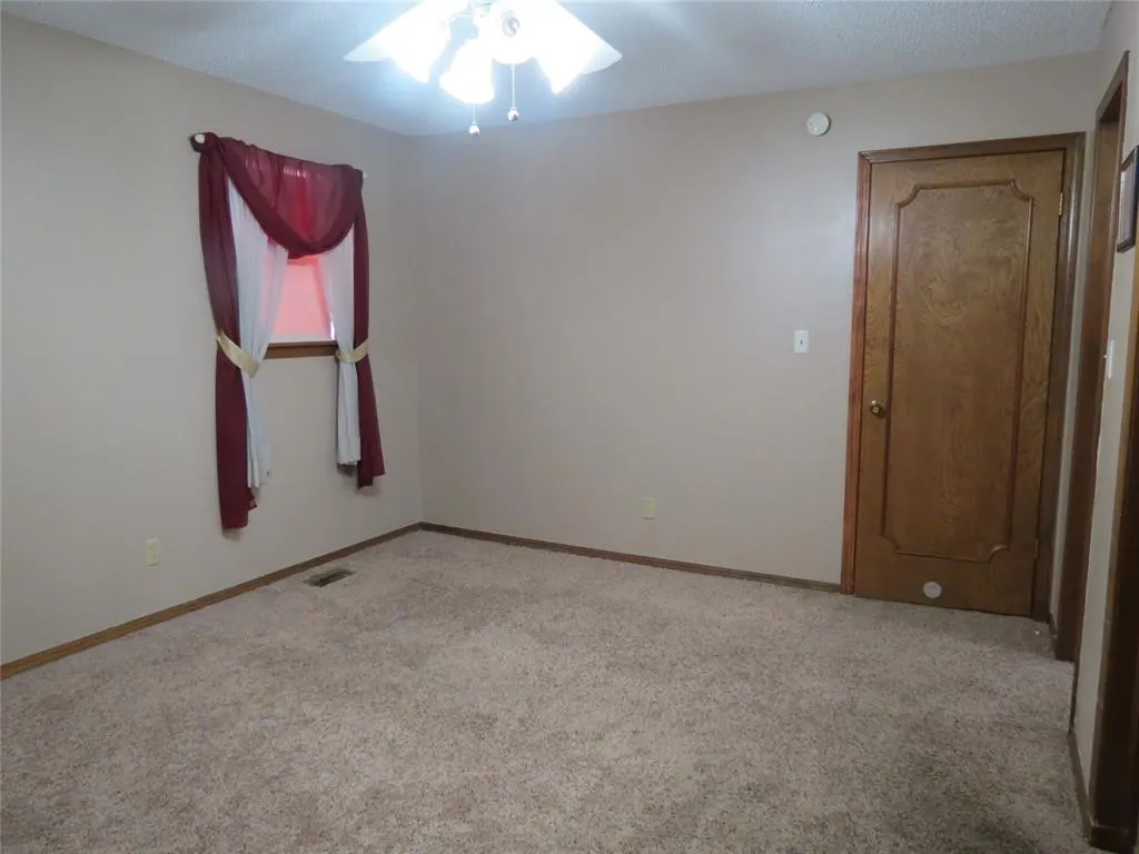 Photo 21 — 2104 Grisso Drive, Seminole, OK 74868