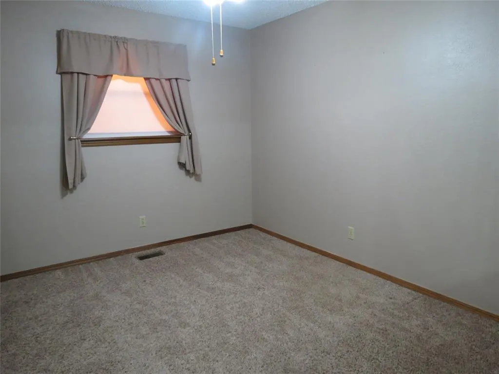 Photo 23 — 2104 Grisso Drive, Seminole, OK 74868