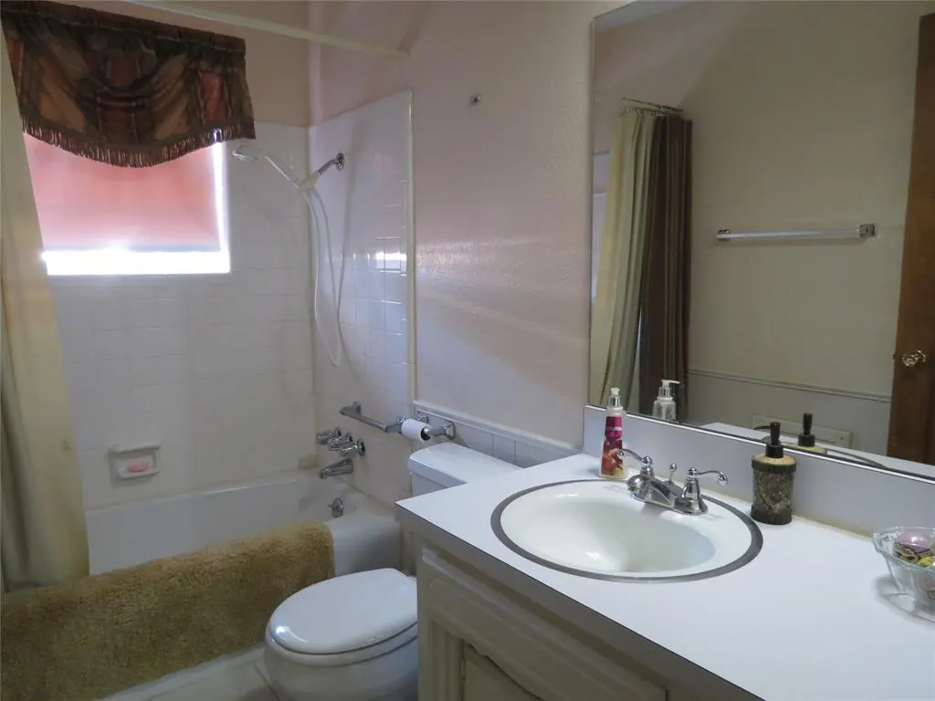 Photo 28 — 2104 Grisso Drive, Seminole, OK 74868