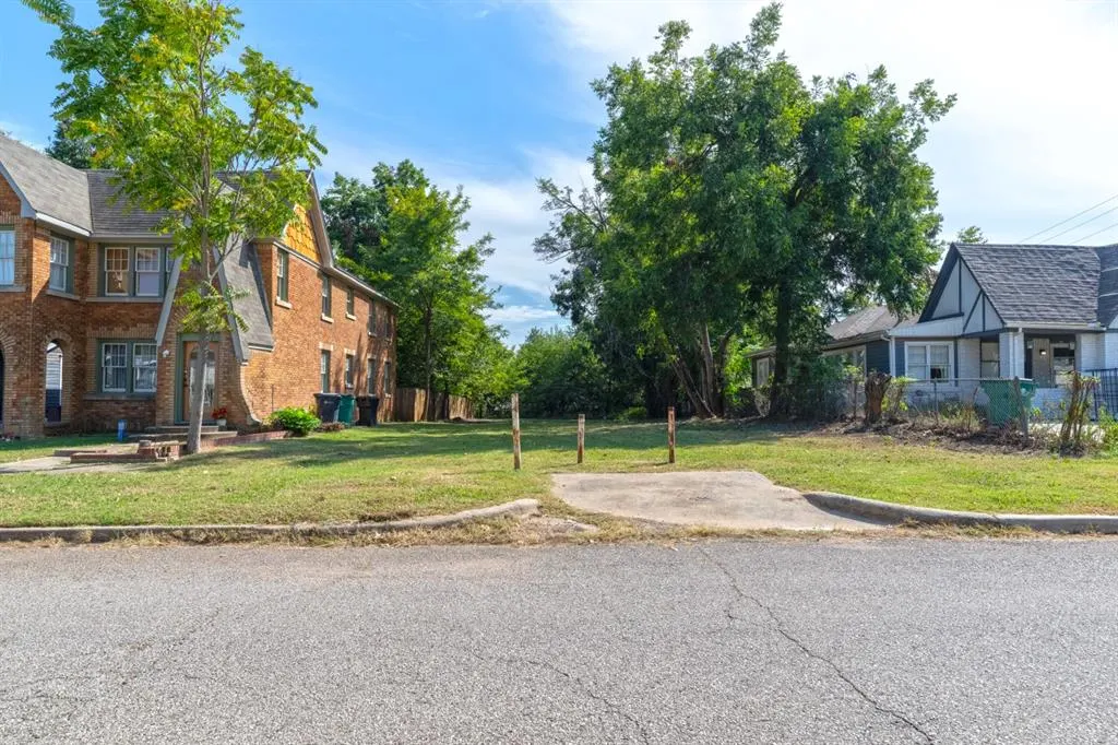 Front exterior — 722 NW 25th Street, Oklahoma City, OK 73103