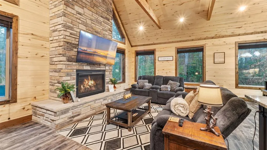 Photo 5 — 46 Martin Pond Road, Smithville, OK 74957