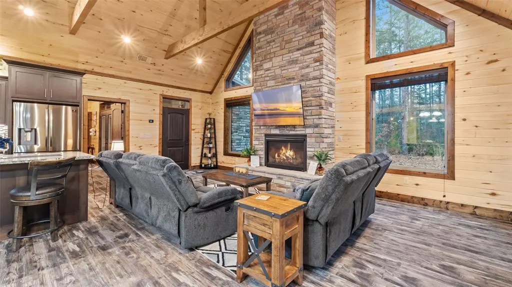 Photo 6 — 46 Martin Pond Road, Smithville, OK 74957