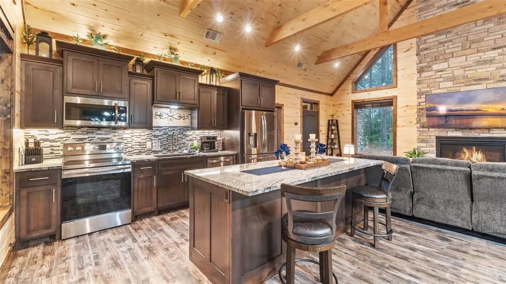 Photo 8 — 46 Martin Pond Road, Smithville, OK 74957