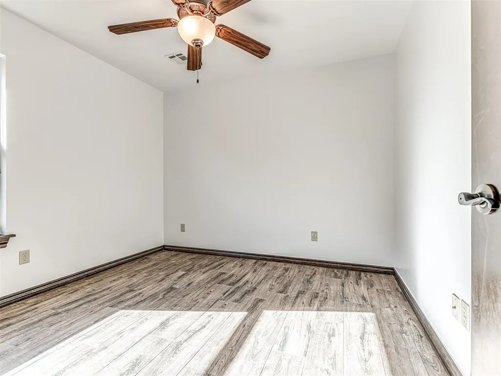 Photo 32 — 15925 James Thomas Court, Edmond, OK 73013