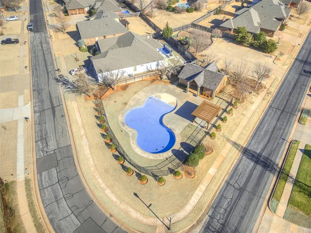 Photo 50 — 15925 James Thomas Court, Edmond, OK 73013