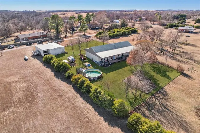 Photo 2 — 518 S Portland Avenue, Newcastle, OK 73065