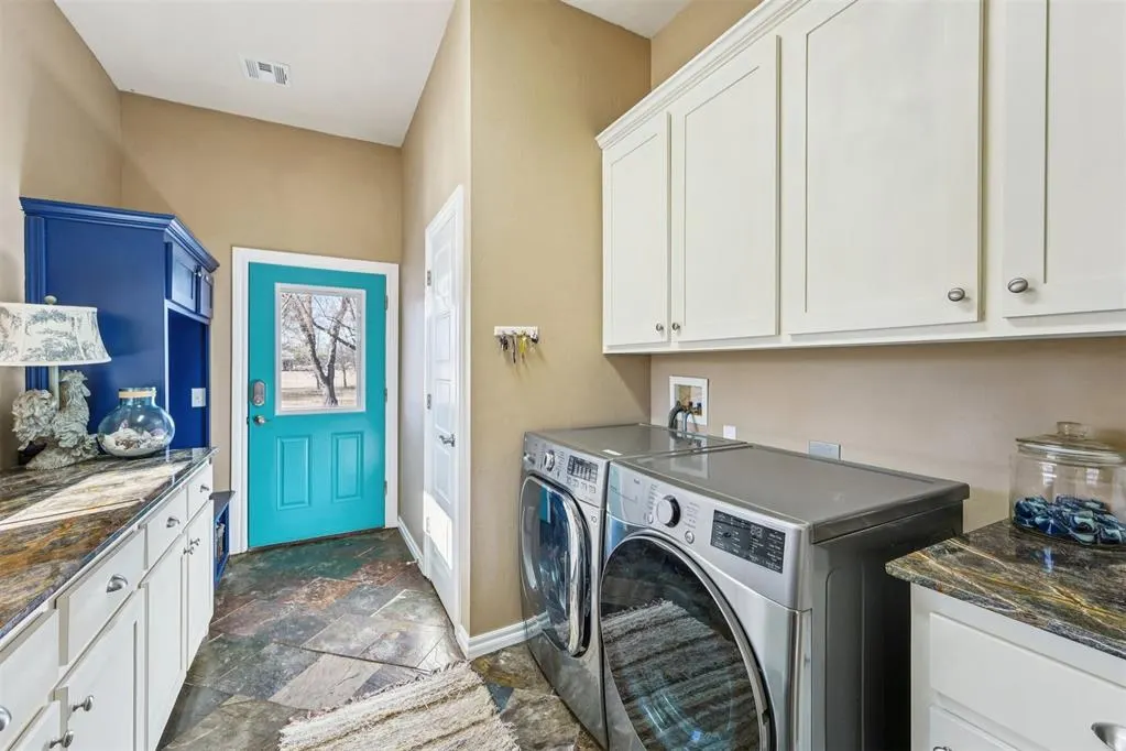 Photo 22 — 518 S Portland Avenue, Newcastle, OK 73065