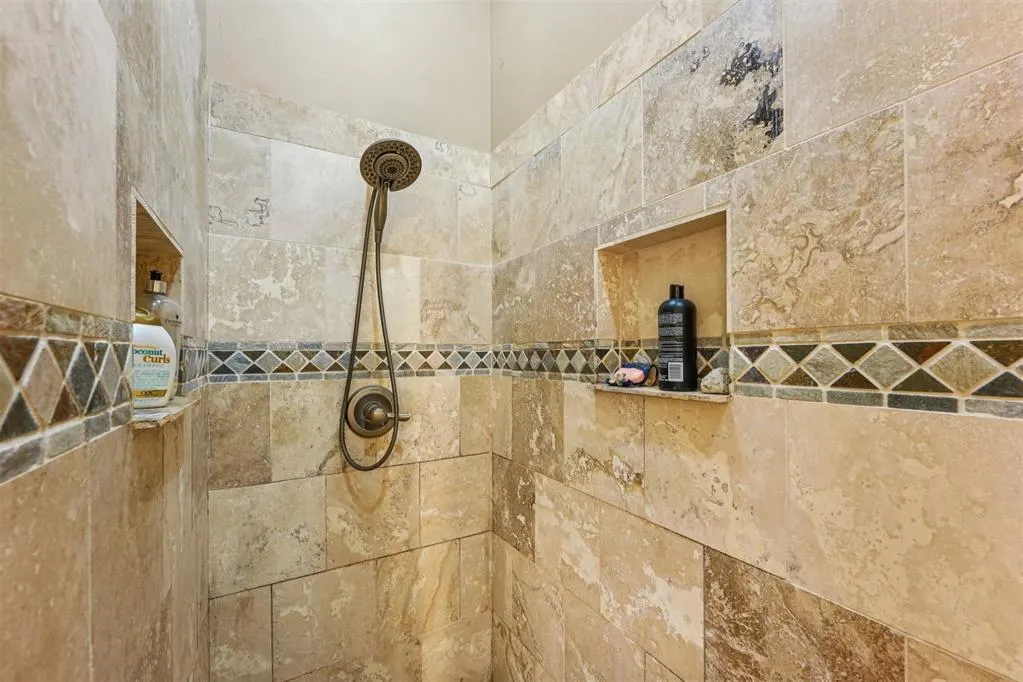 Photo 31 — 518 S Portland Avenue, Newcastle, OK 73065