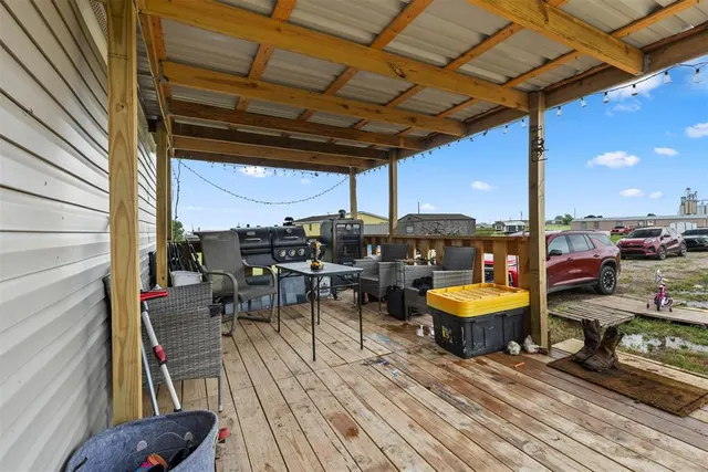 Photo 2 — 6730 Winchester Drive, El Reno, OK 73036