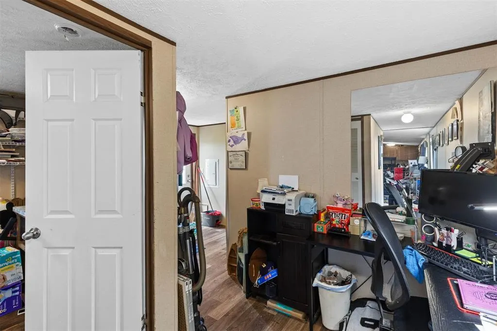 Photo 8 — 6730 Winchester Drive, El Reno, OK 73036