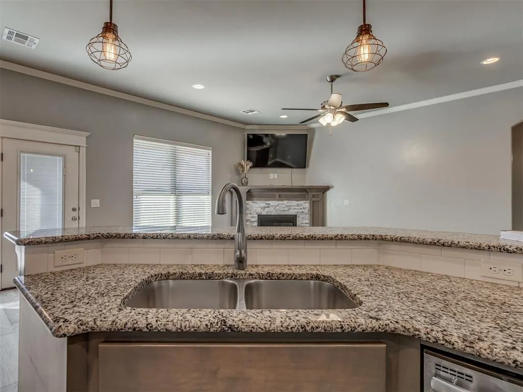 Photo 13 — 5116 SW 121st Court, Oklahoma City, OK 73173