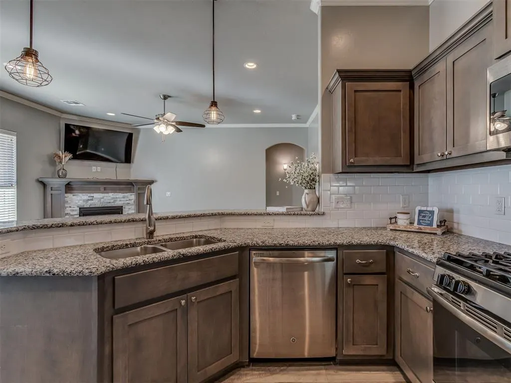 Photo 14 — 5116 SW 121st Court, Oklahoma City, OK 73173