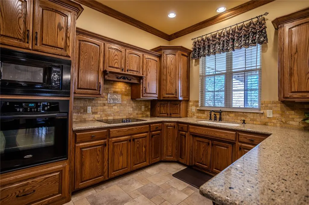 Photo 20 — 1416 Timber Creek, Weatherford, OK 73096