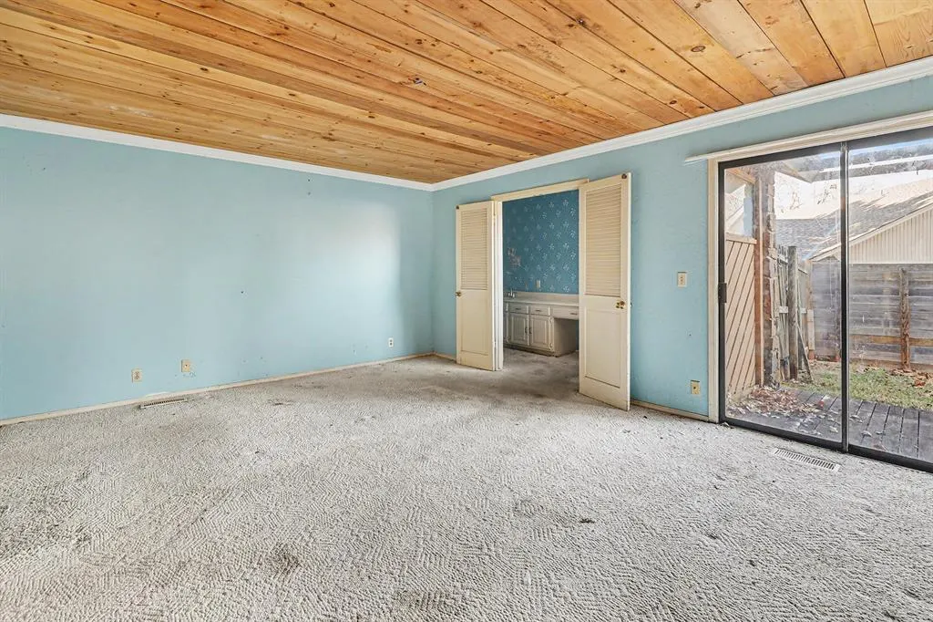 Photo 18 — 12108 Robinwood Place, Oklahoma City, OK 73120