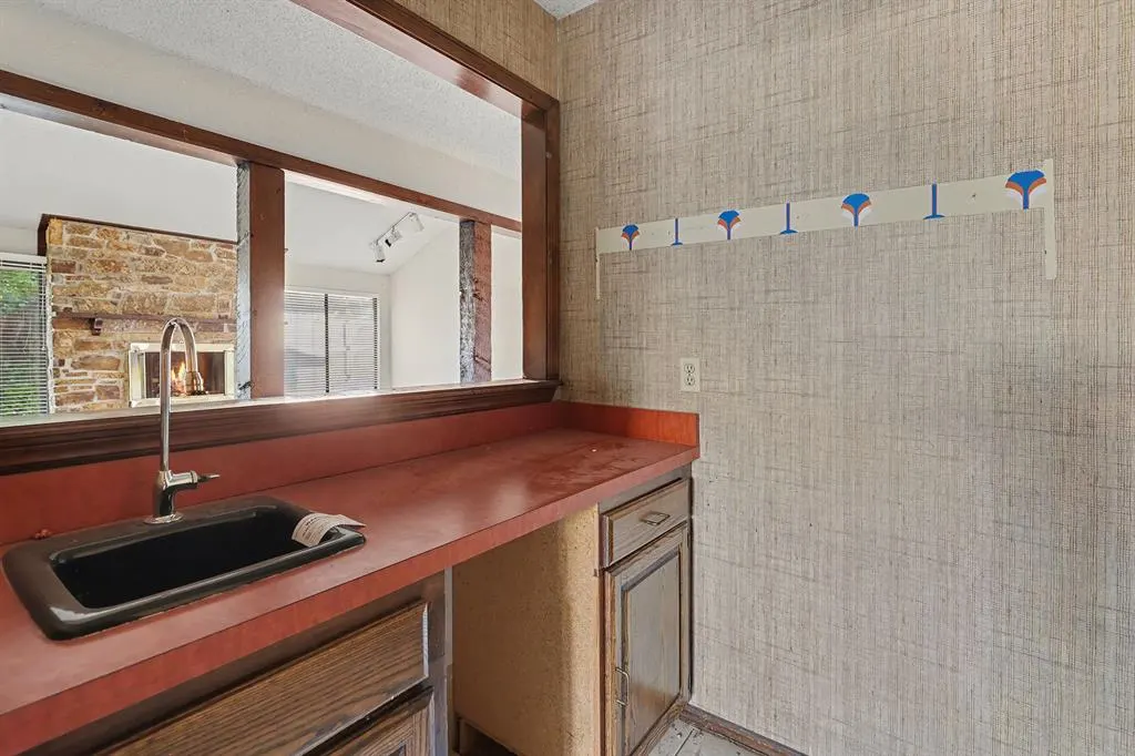 Photo 28 — 12108 Robinwood Place, Oklahoma City, OK 73120