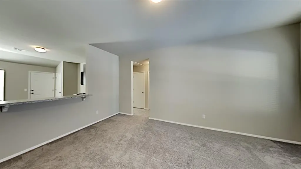 Photo 4 — 1833 Jack Rabbit Lane, El Reno, OK 73036