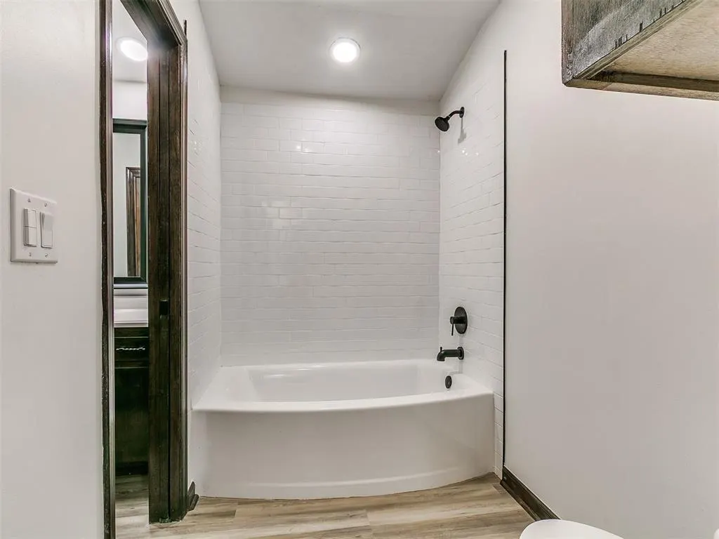 Photo 24 — 2000 Morgan Drive, Norman, OK 73069