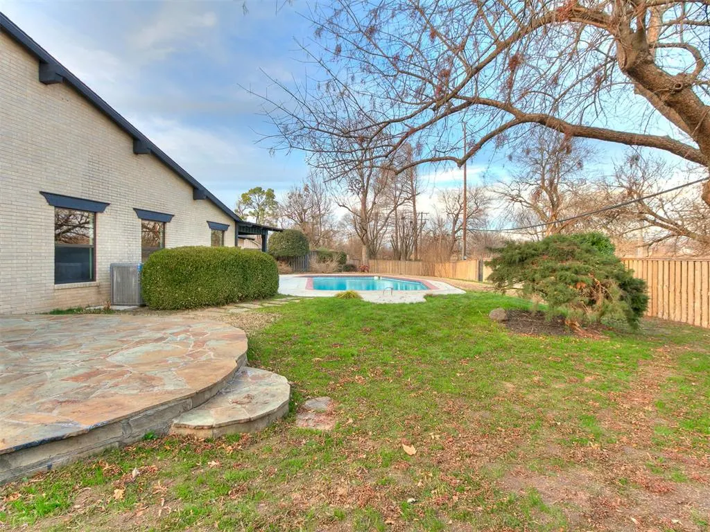 Photo 10 — 2000 Morgan Drive, Norman, OK 73069