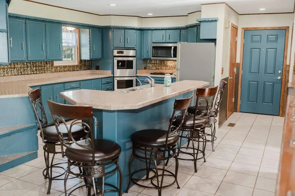 Photo 16 — 503 N Sheb Wooley Avenue, Erick, OK 73645