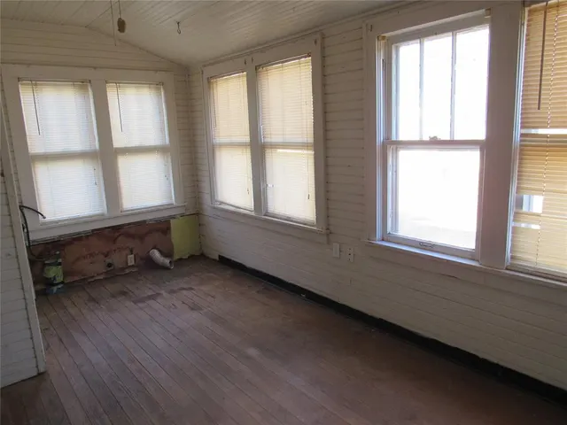 Photo 7 — 1424 N Lee Street, Altus, OK 73521