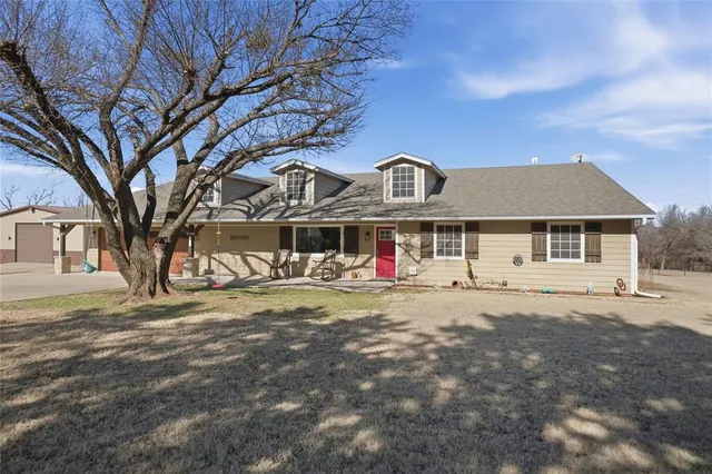 Front exterior — 11515 W Little Lane, Mustang, OK 73064