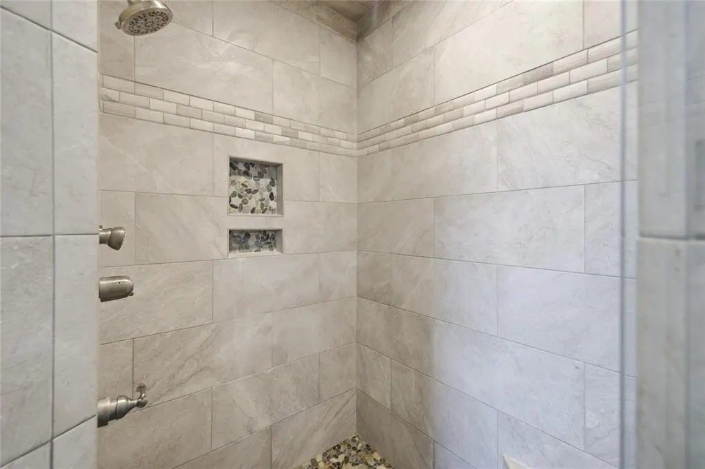 Photo 16 — 11515 W Little Lane, Mustang, OK 73064