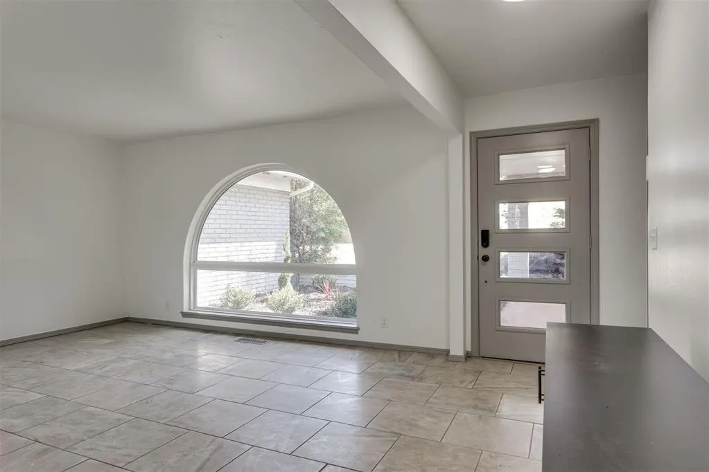 Photo 3 — 2621 NW 121st Street, Oklahoma City, OK 73120