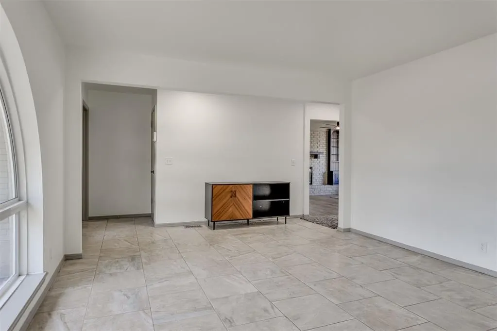 Photo 5 — 2621 NW 121st Street, Oklahoma City, OK 73120