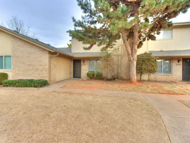 Front exterior — 9775 Hefner Village Boulevard, Oklahoma City, OK 73162