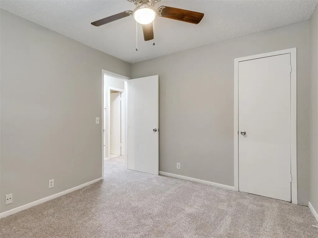 Photo 19 — 9775 Hefner Village Boulevard, Oklahoma City, OK 73162