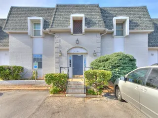 Sold home at 11411 N May Avenue #A