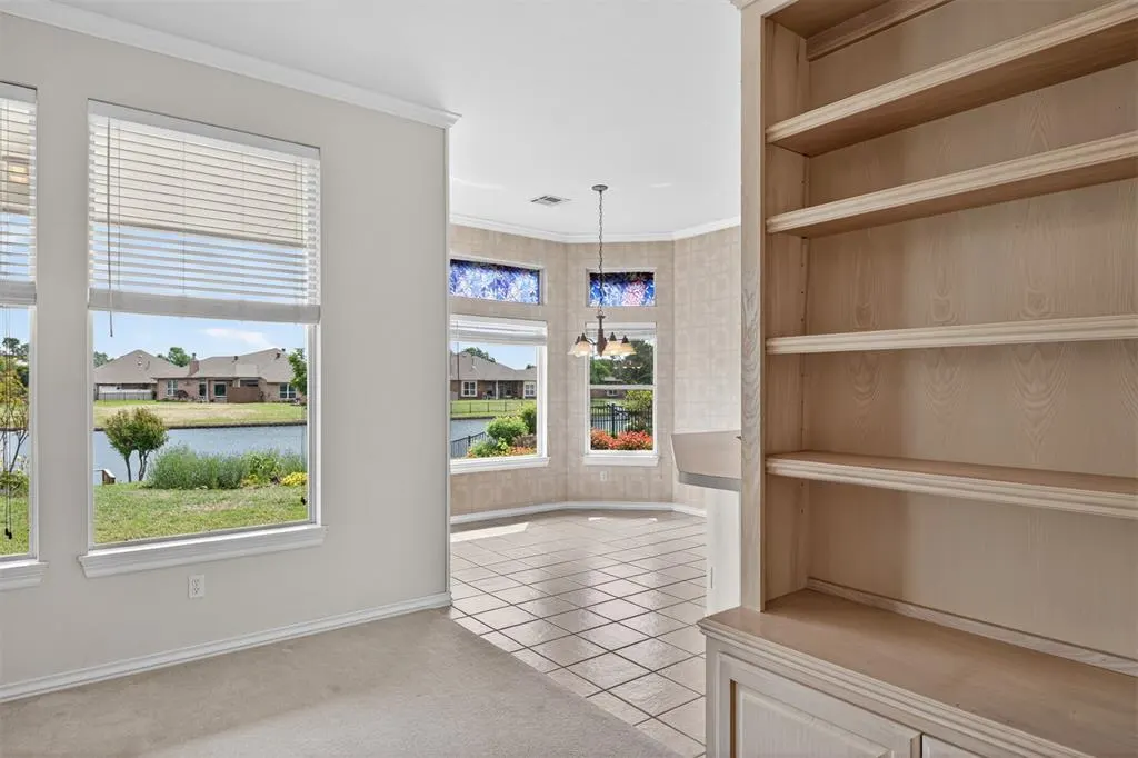 Photo 11 — 7220 Green Meadow Lane, Oklahoma City, OK 73132