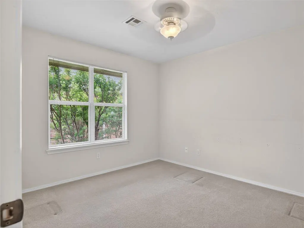 Photo 21 — 7220 Green Meadow Lane, Oklahoma City, OK 73132