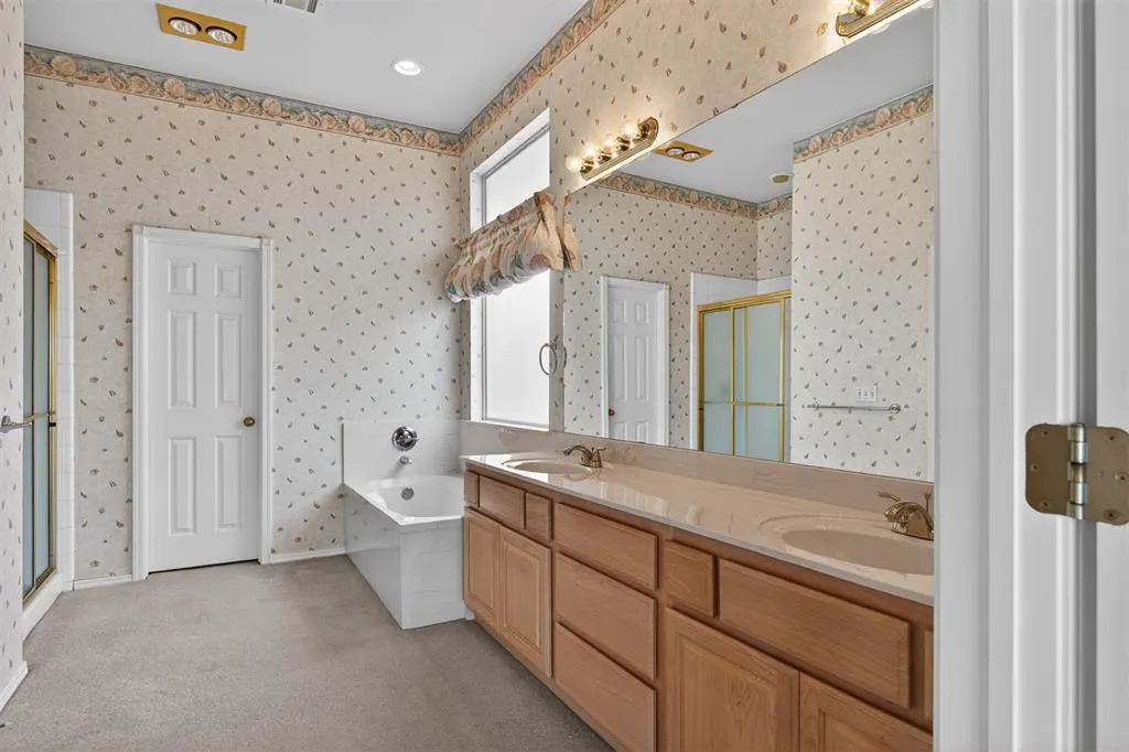 Photo 27 — 7220 Green Meadow Lane, Oklahoma City, OK 73132