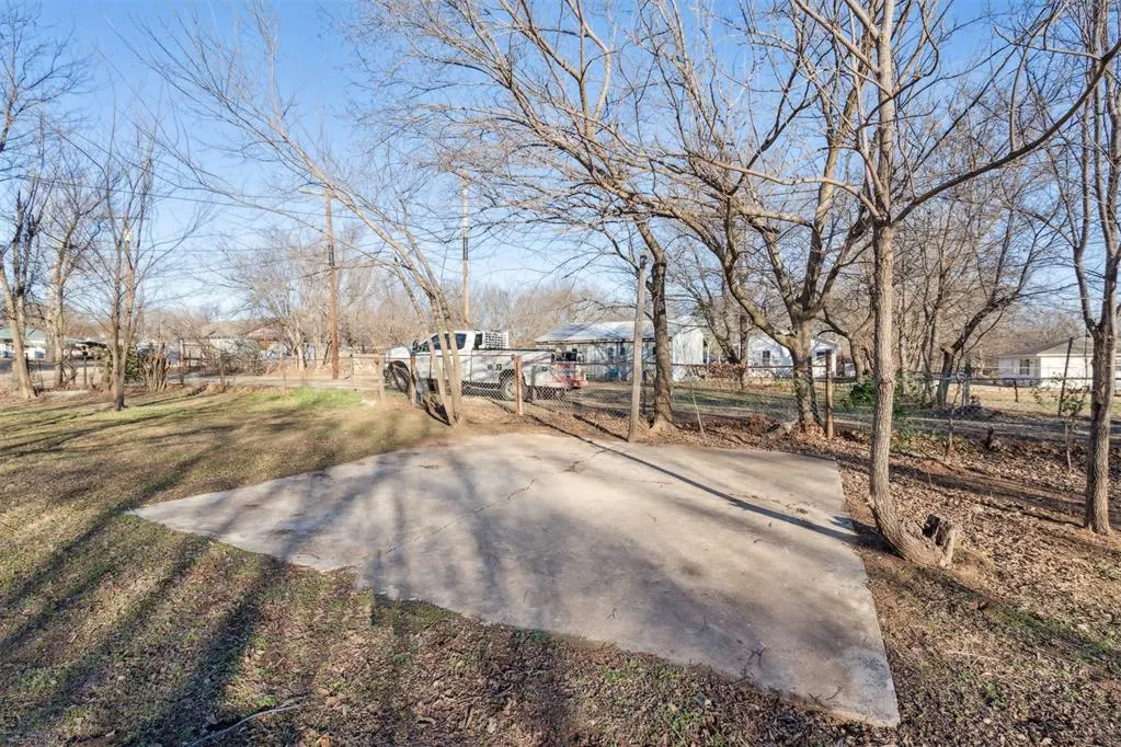 Photo 47 — 111 W Nabor Road, Marlow, OK 73055