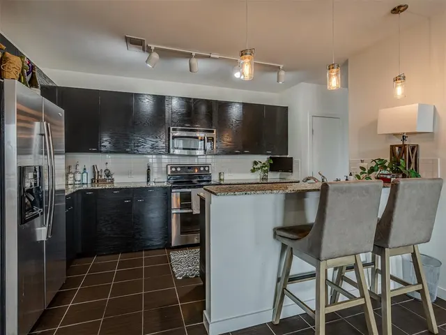 Photo 8 — 401 E Boyd Street 305, Norman, OK 73069