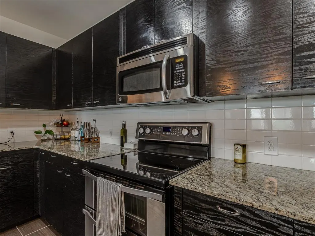 Photo 11 — 401 E Boyd Street 305, Norman, OK 73069