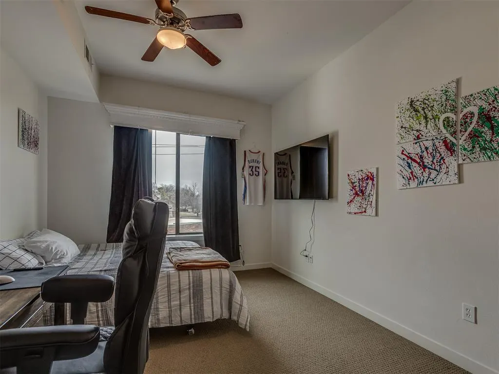 Photo 12 — 401 E Boyd Street 305, Norman, OK 73069