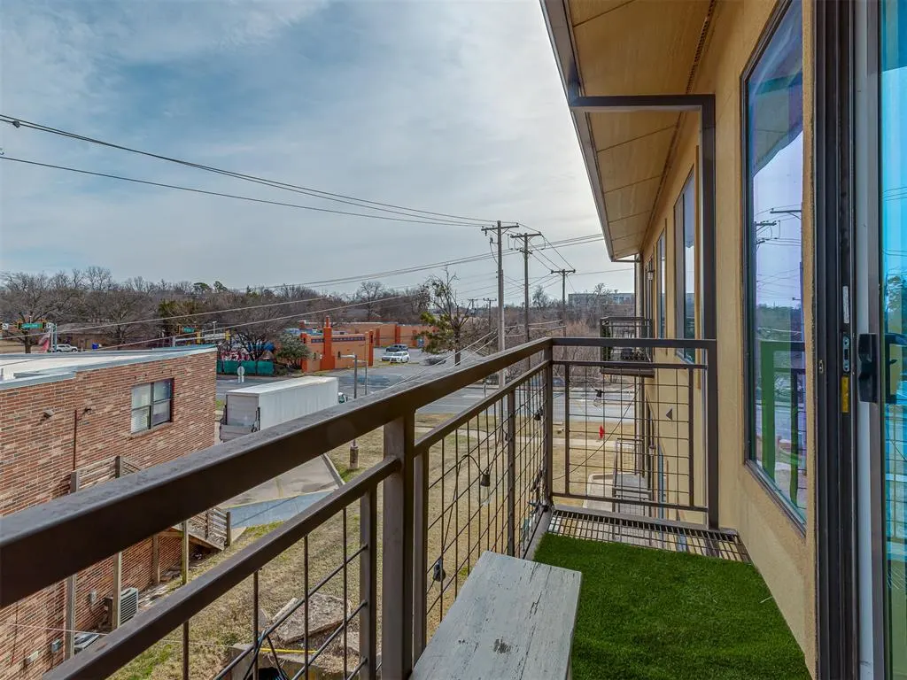 Photo 27 — 401 E Boyd Street 305, Norman, OK 73069