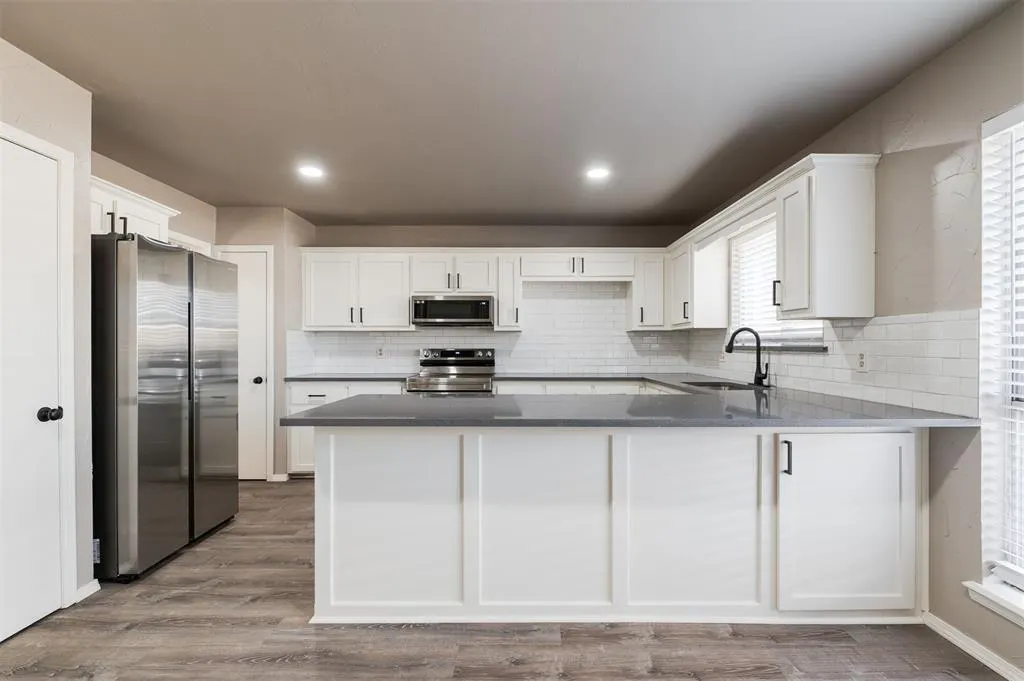 Photo 8 — 12205 Cork Road, Oklahoma City, OK 73162