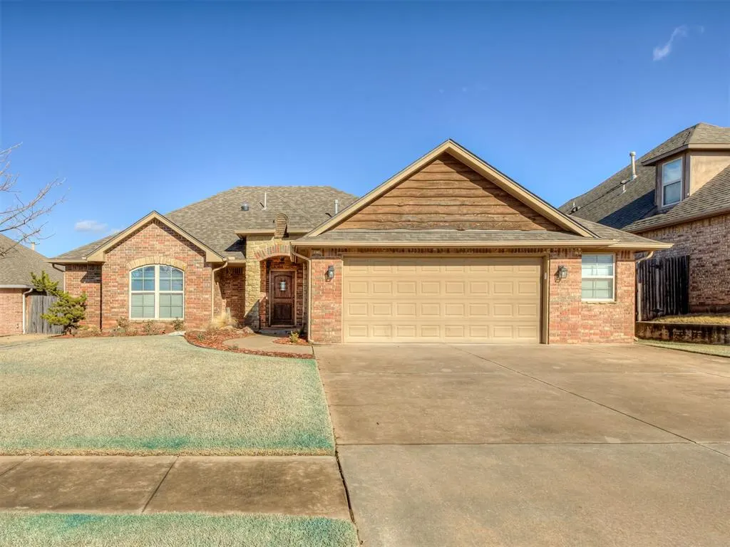Photo 42 — 3209 SE 33rd Street, Moore, OK 73160