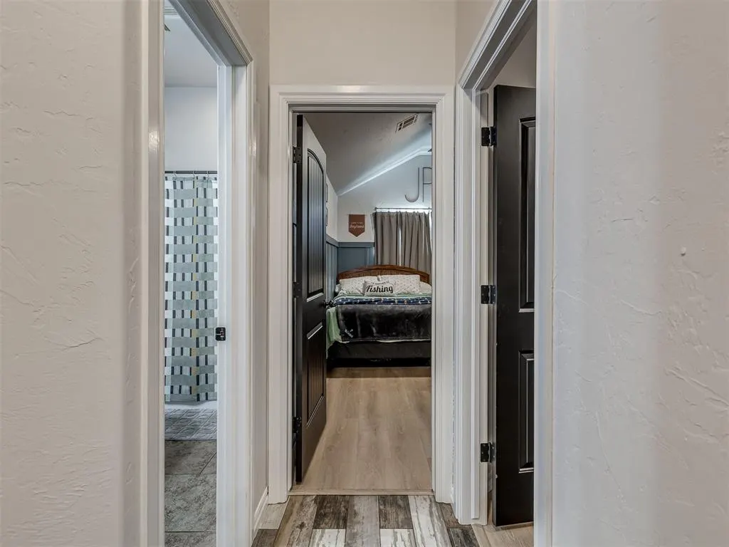 Photo 37 — 3209 SE 33rd Street, Moore, OK 73160