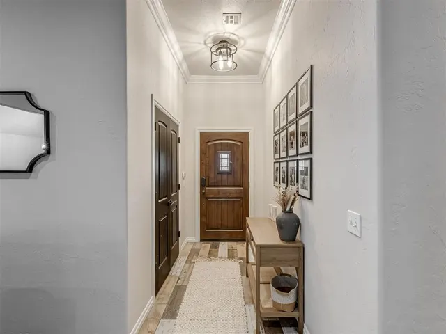 Photo 2 — 3209 SE 33rd Street, Moore, OK 73160
