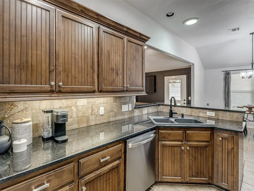 Photo 20 — 3209 SE 33rd Street, Moore, OK 73160