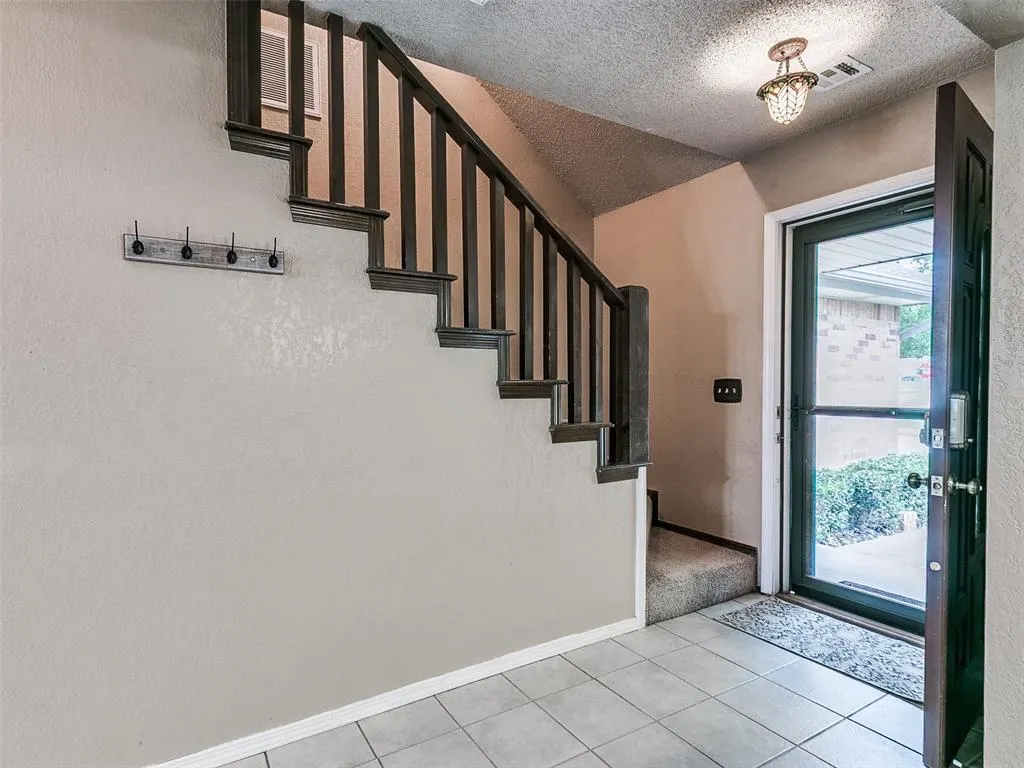 Photo 13 — 805 Mallard Avenue, Edmond, OK 73003