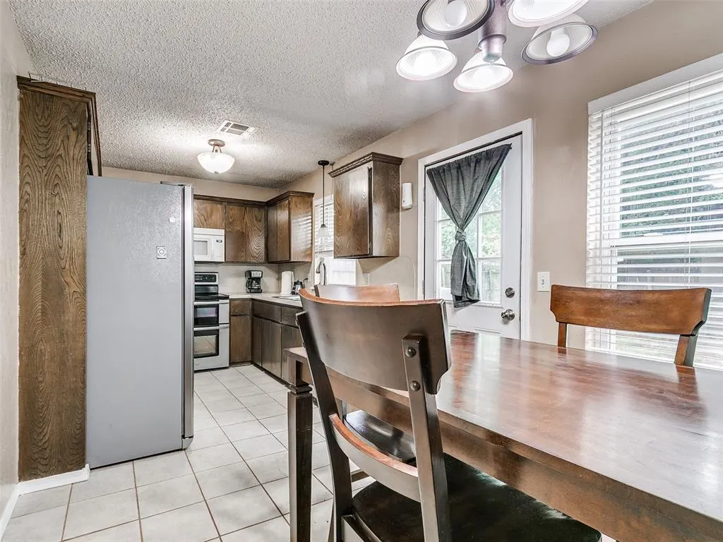 Photo 23 — 805 Mallard Avenue, Edmond, OK 73003