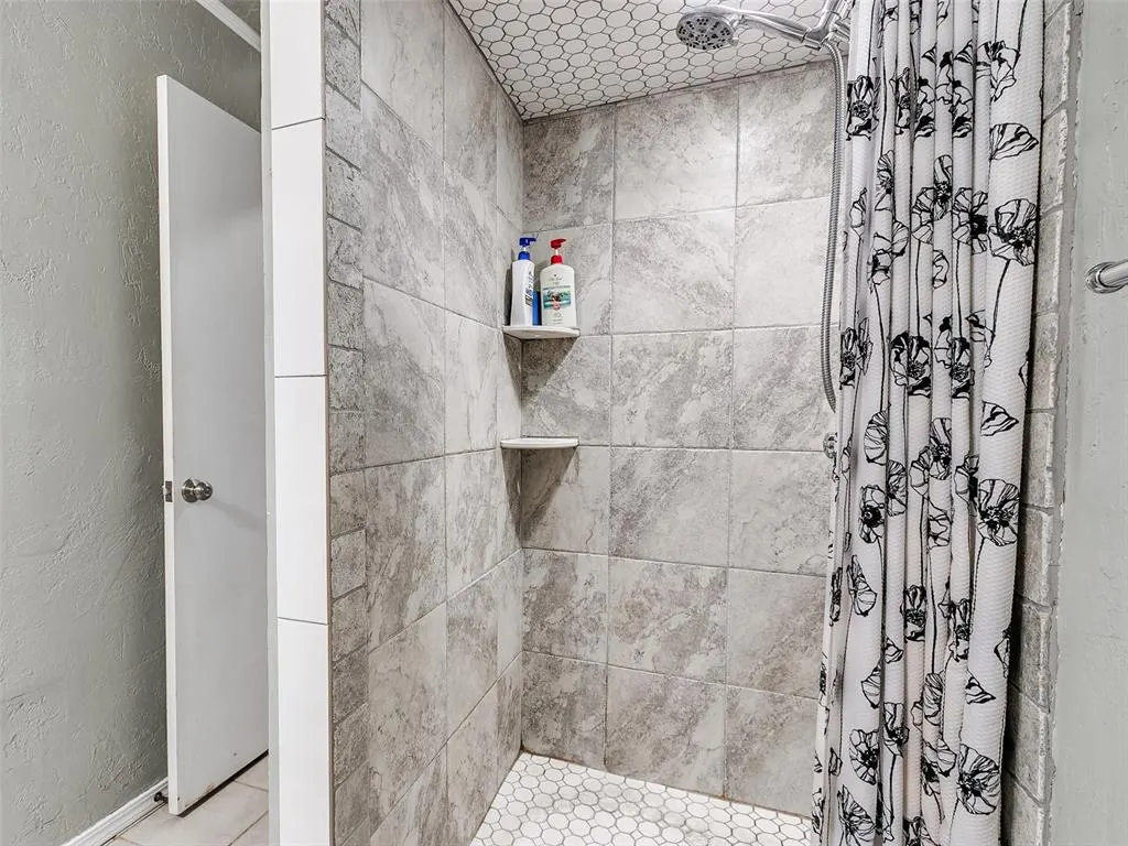 Photo 35 — 805 Mallard Avenue, Edmond, OK 73003