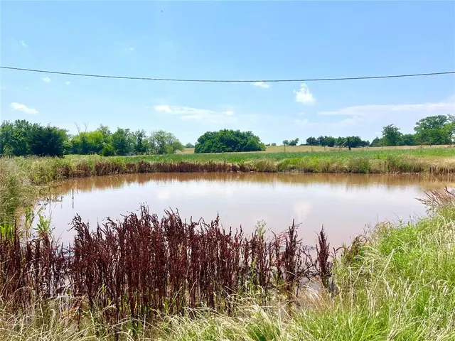 Photo 3 — 416 E Quail Road, Chickasha, OK 73018