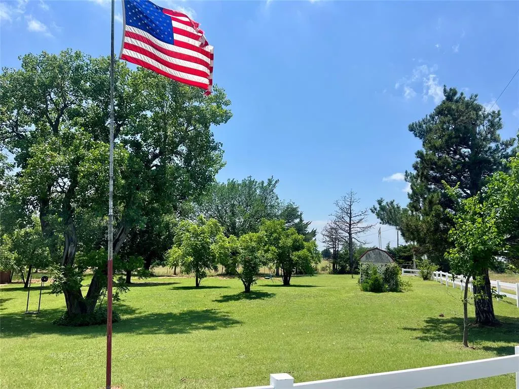 Photo 7 — 416 E Quail Road, Chickasha, OK 73018