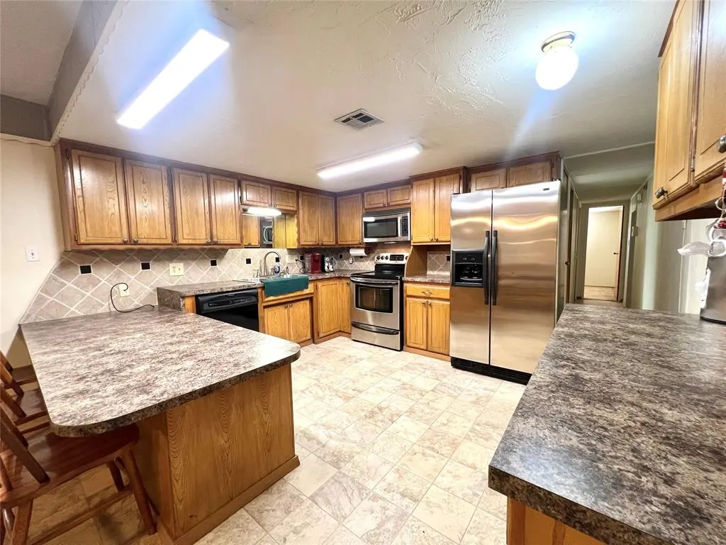 Photo 13 — 416 E Quail Road, Chickasha, OK 73018